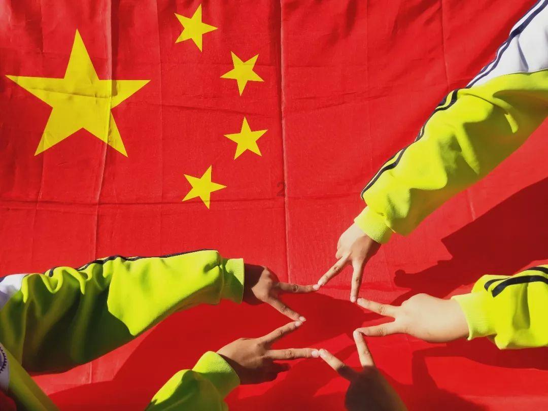 救援受困的小偷